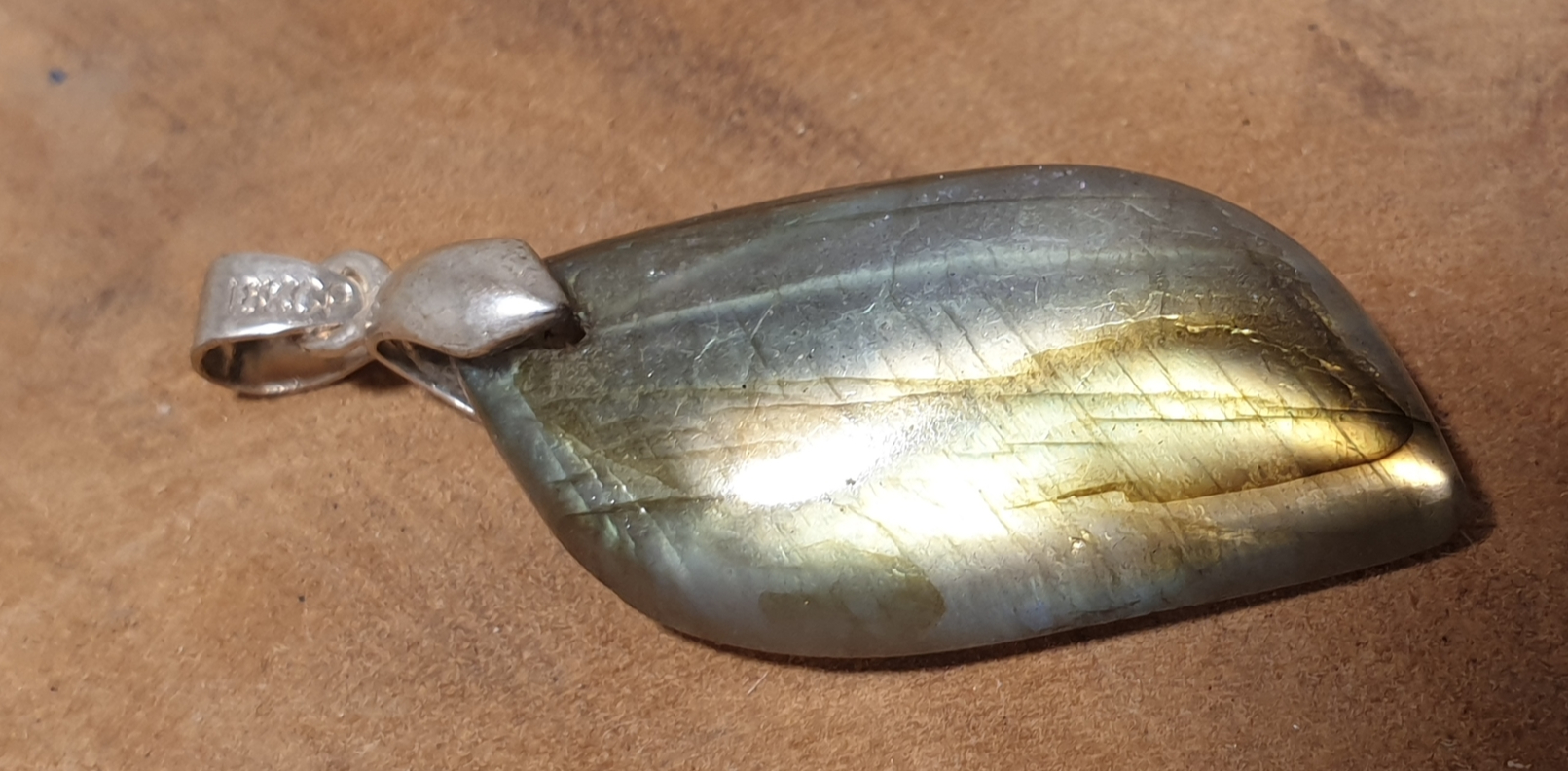 labradorite23