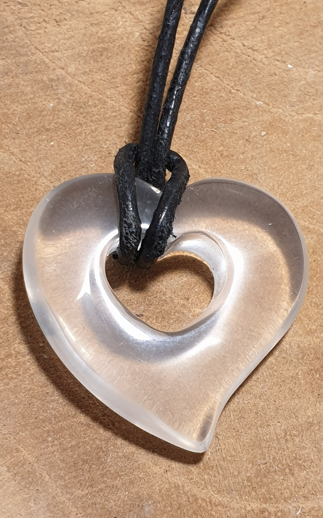 coeur dans un coeur cristal de roche 1