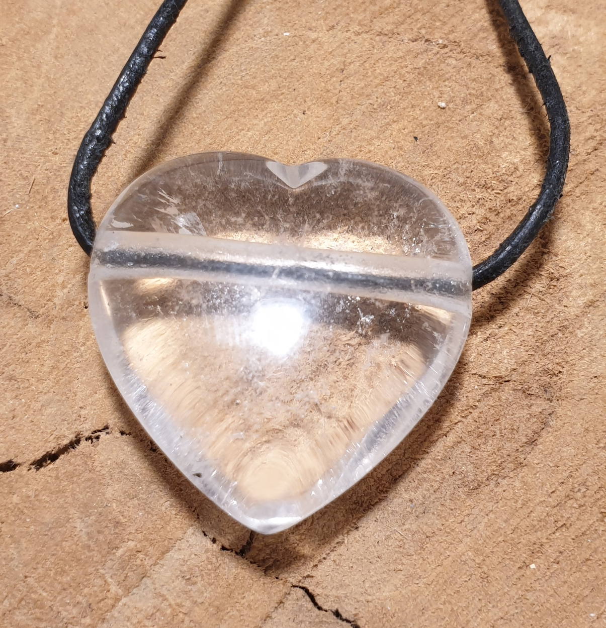 coeur percé cristal de roche 1