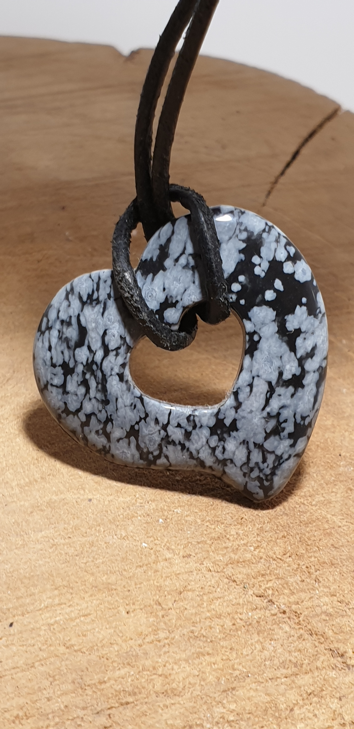 pendentif coeur ds coeur obsidienne neige 4