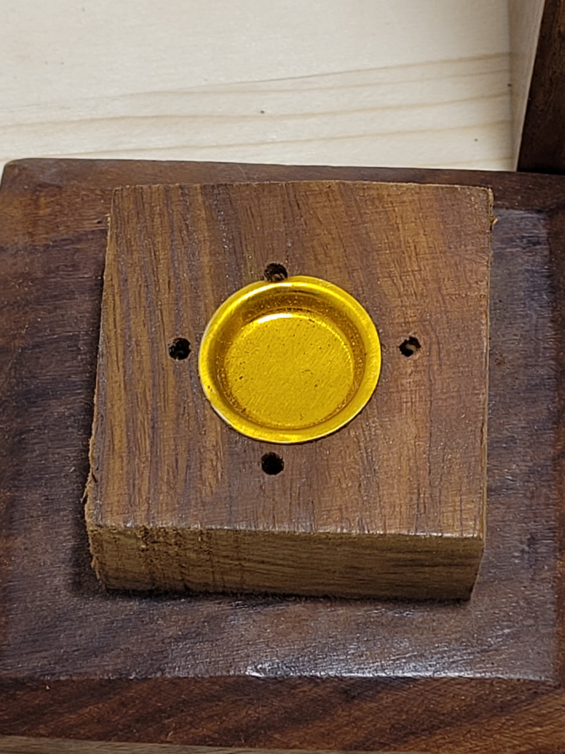Porte encens tour ying yang 5