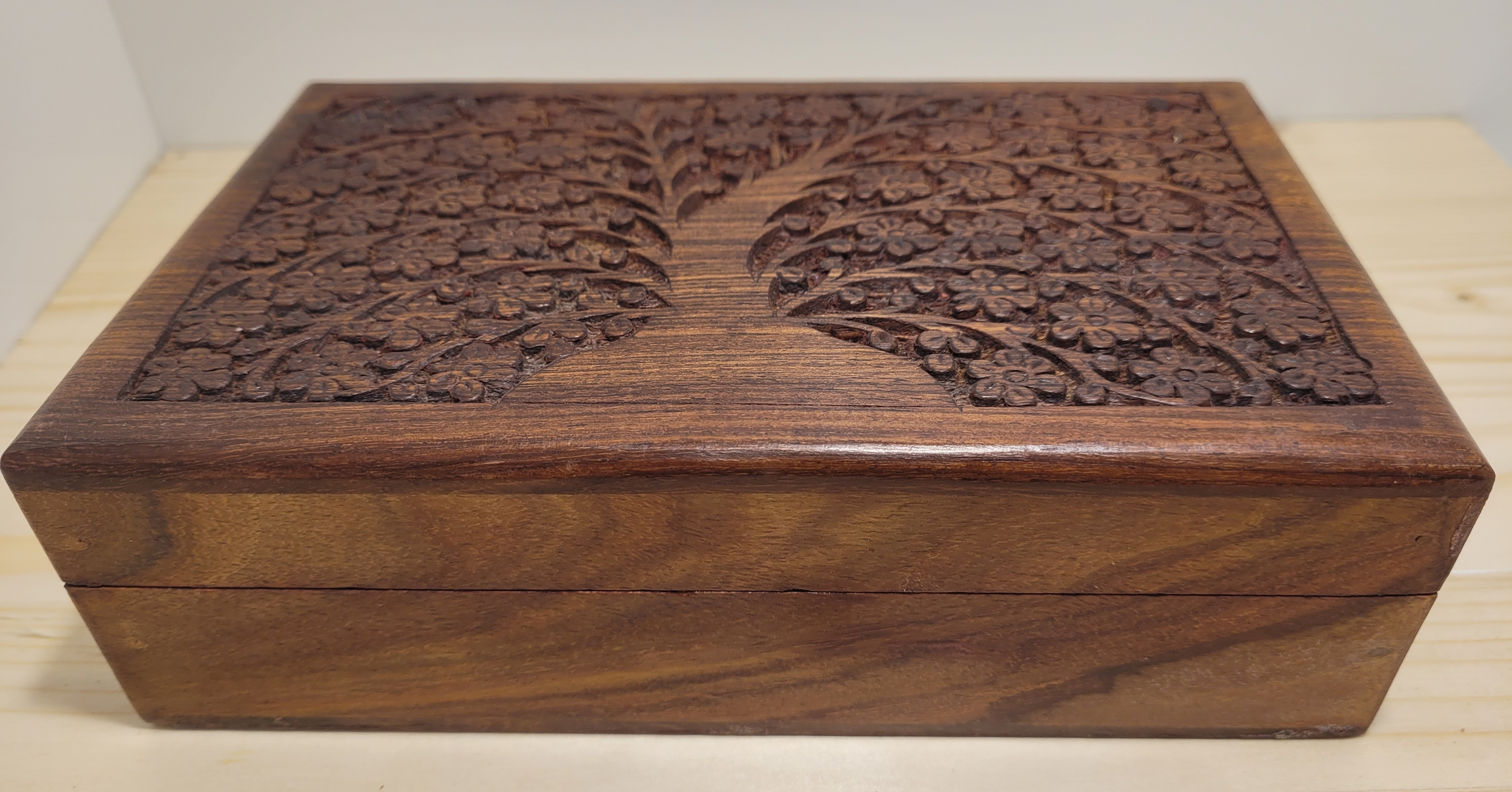 Boite à bijoux arbre et fleur 1