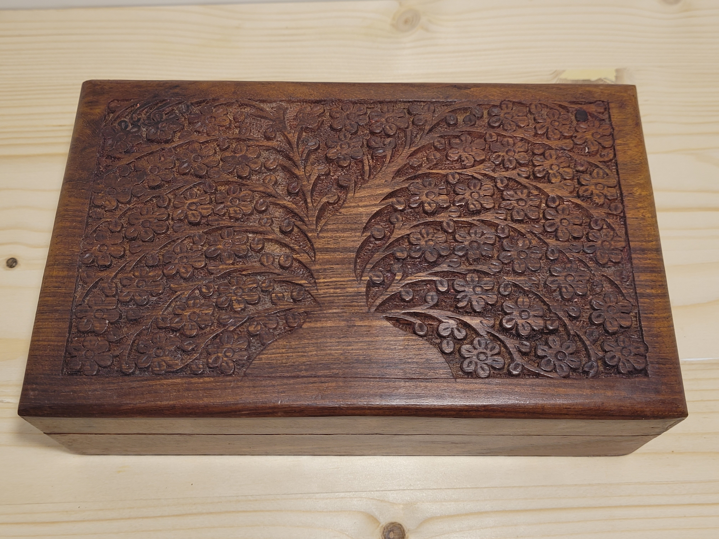 Boite à bijoux arbre et fleur 2