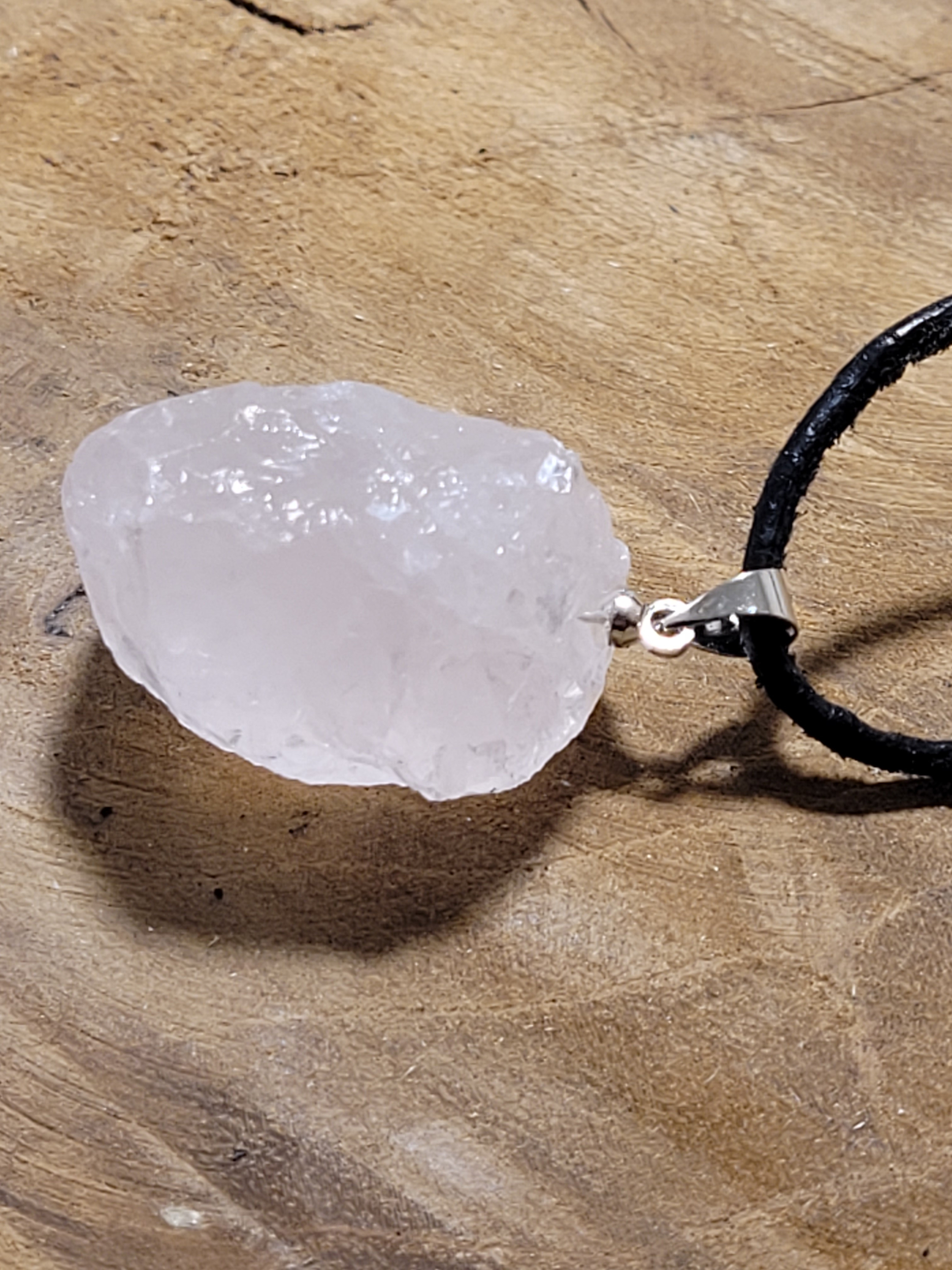 pendentif brute quartz rose 4