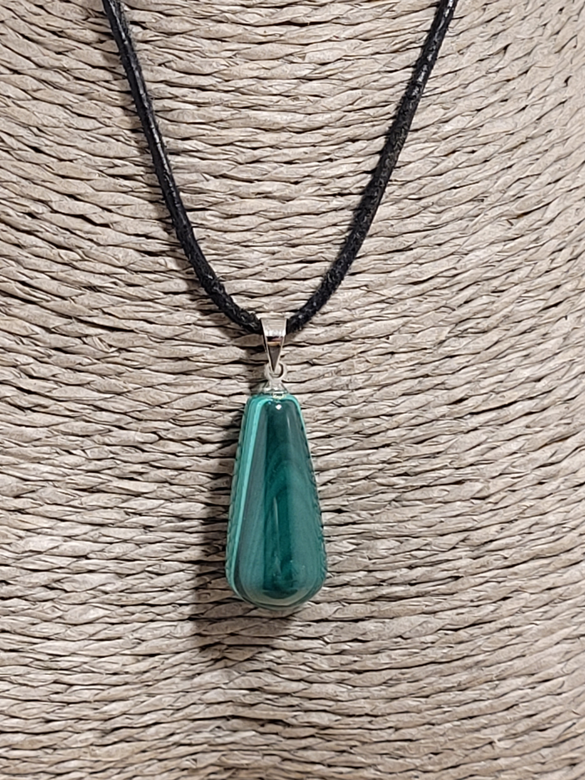 pendentif pierre polie  malachite 1