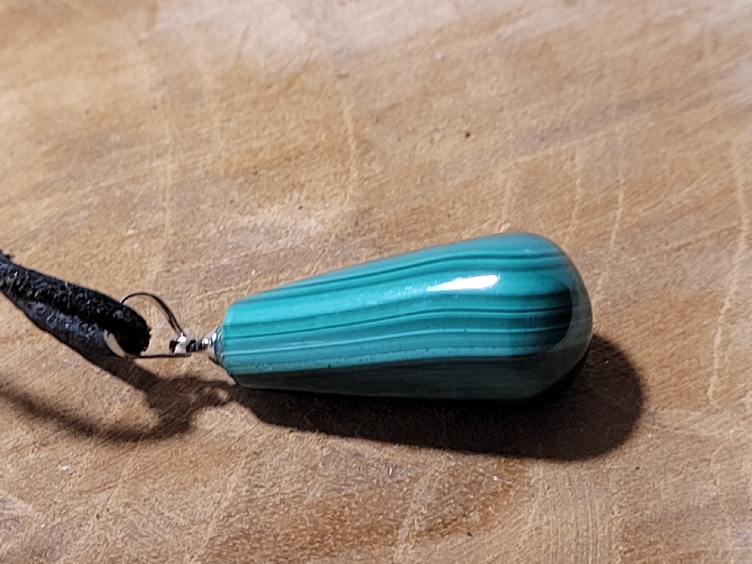 pendentif pierre polie  malachite 5