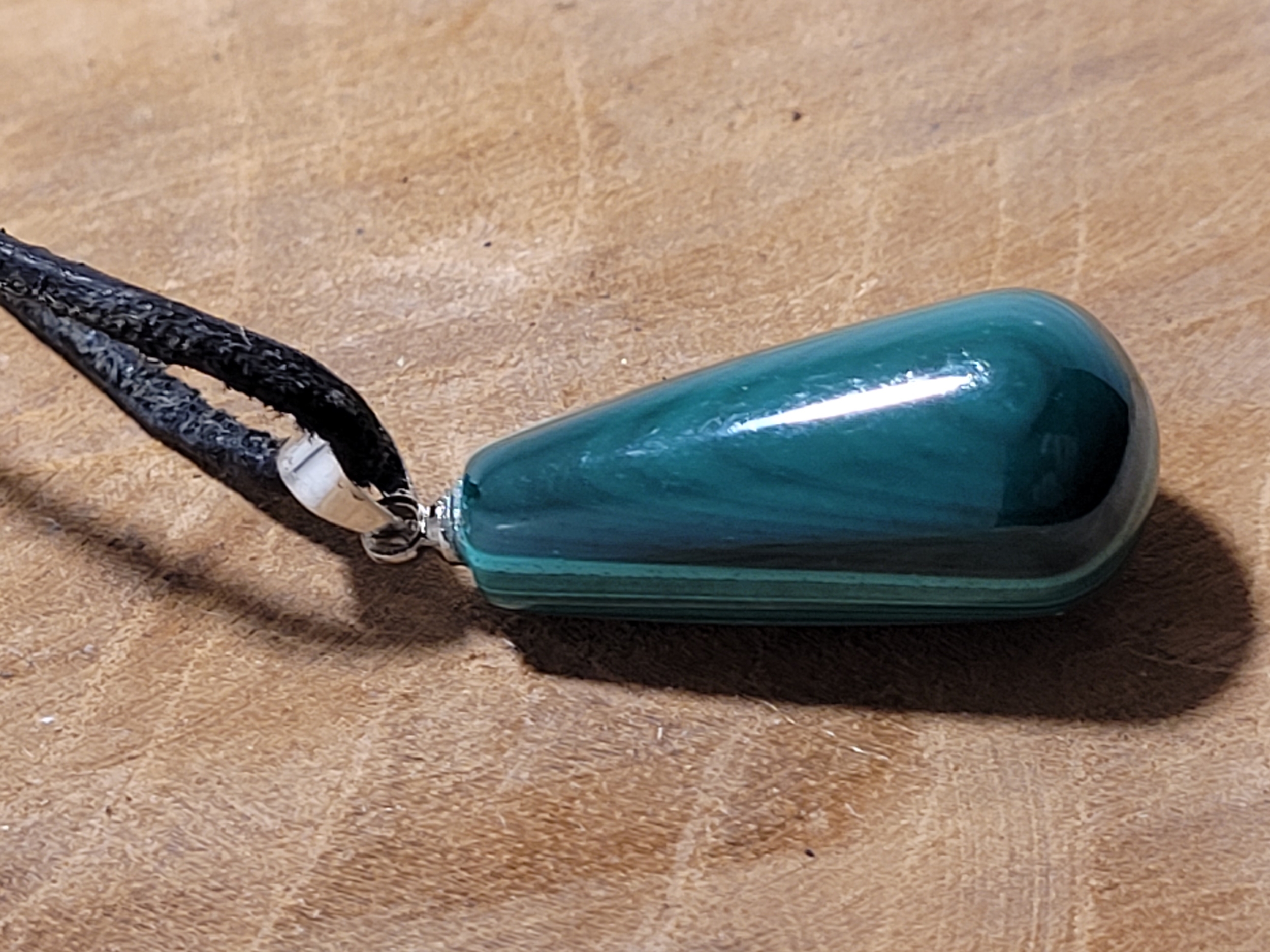 pendentif pierre polie  malachite 6
