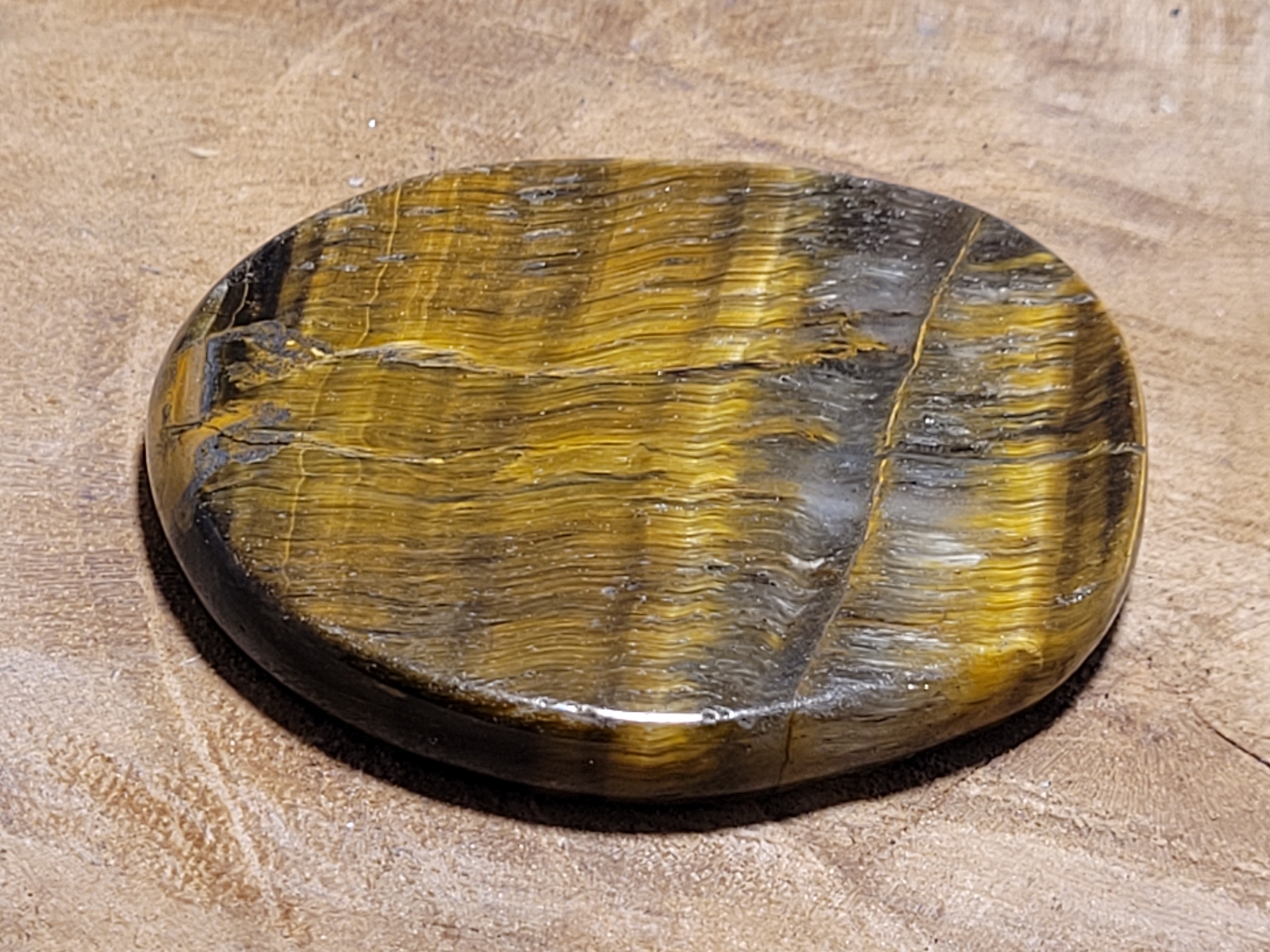 pierre plate oeil de tigre 1