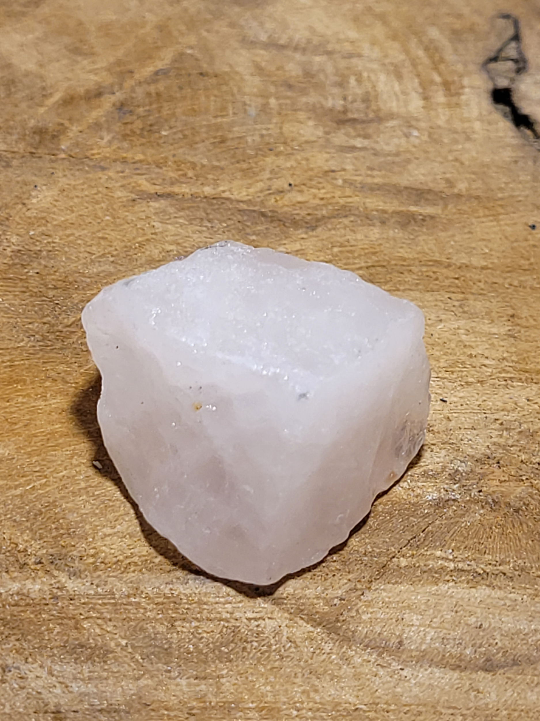 pierre brute quartz rose 2