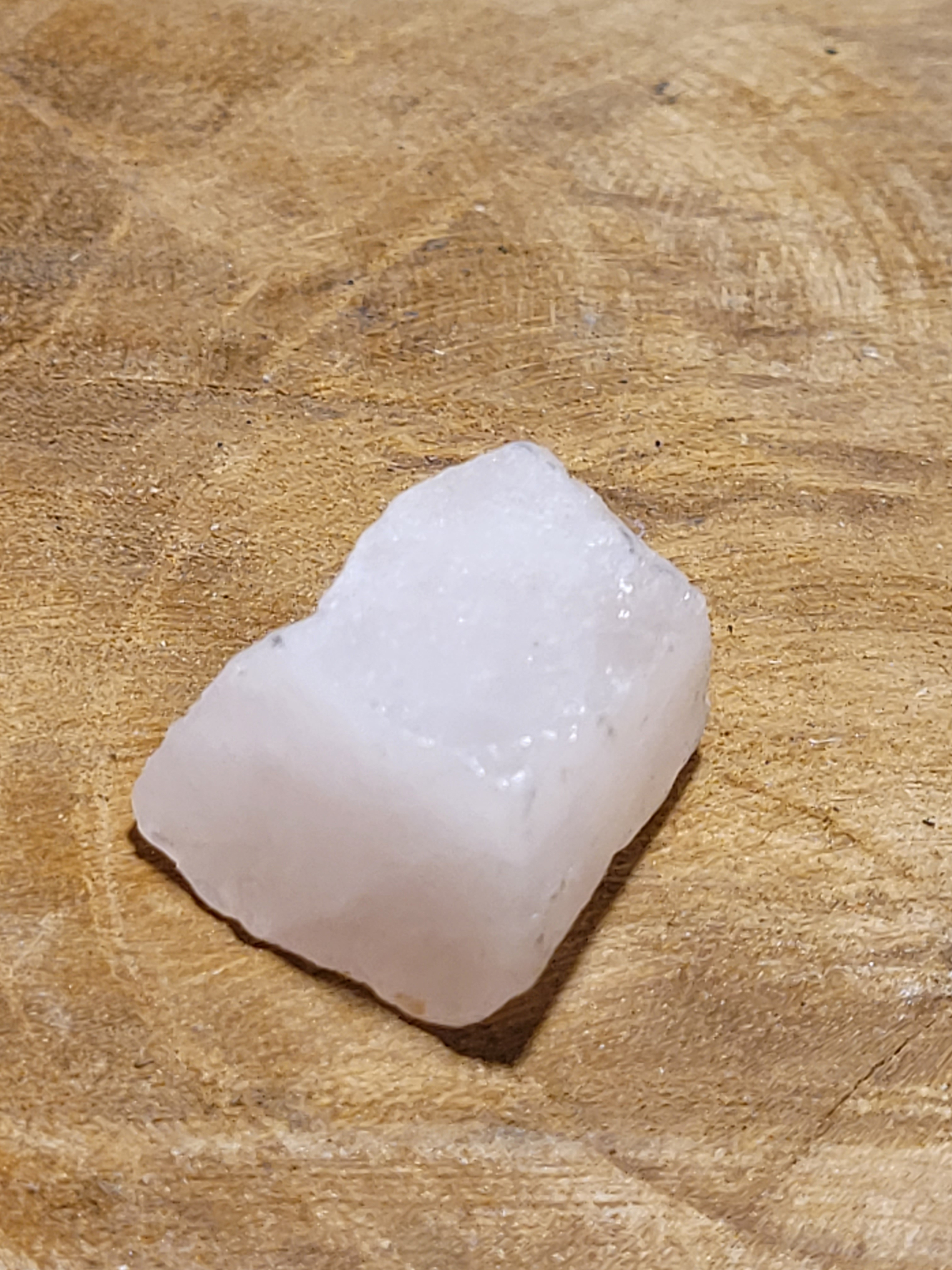 pierre brute quartz rose 3