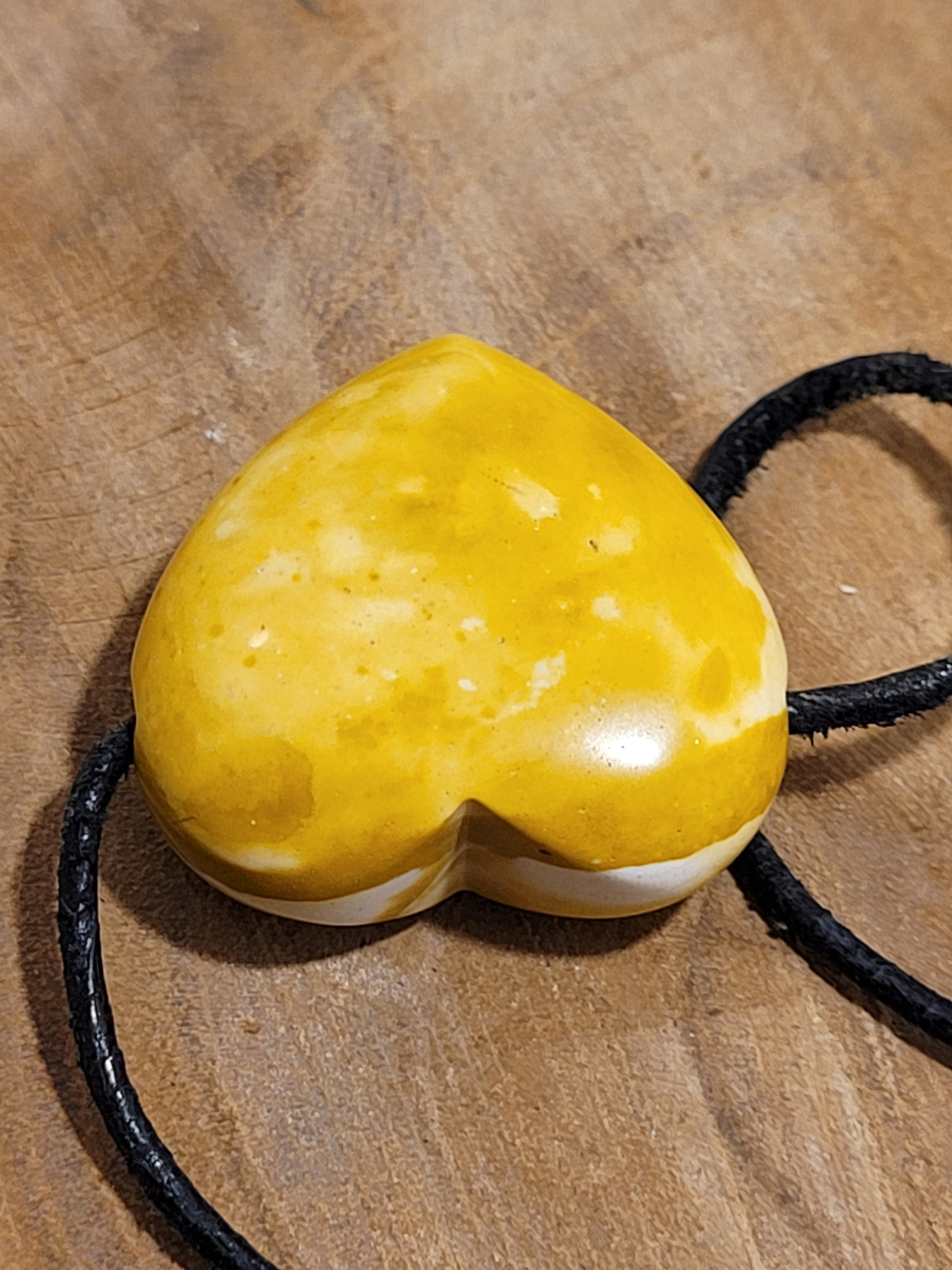Pendentif coeur percé jaspe mokaïte 8