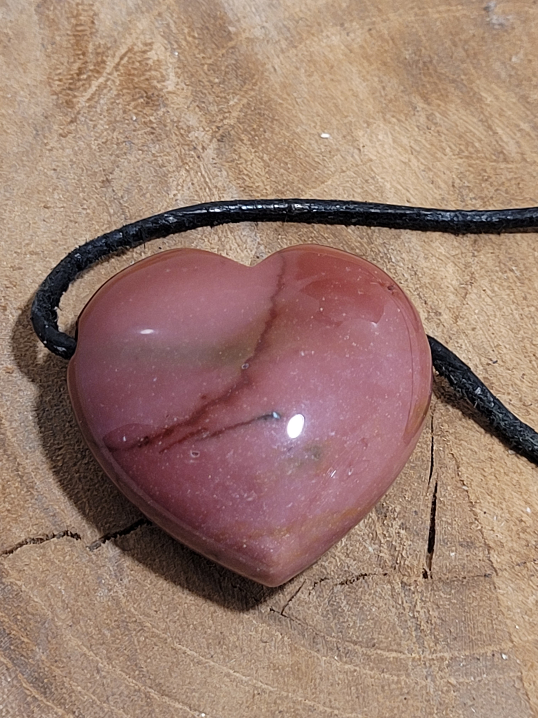 Pendentif coeur percé jaspe mokaïte 14