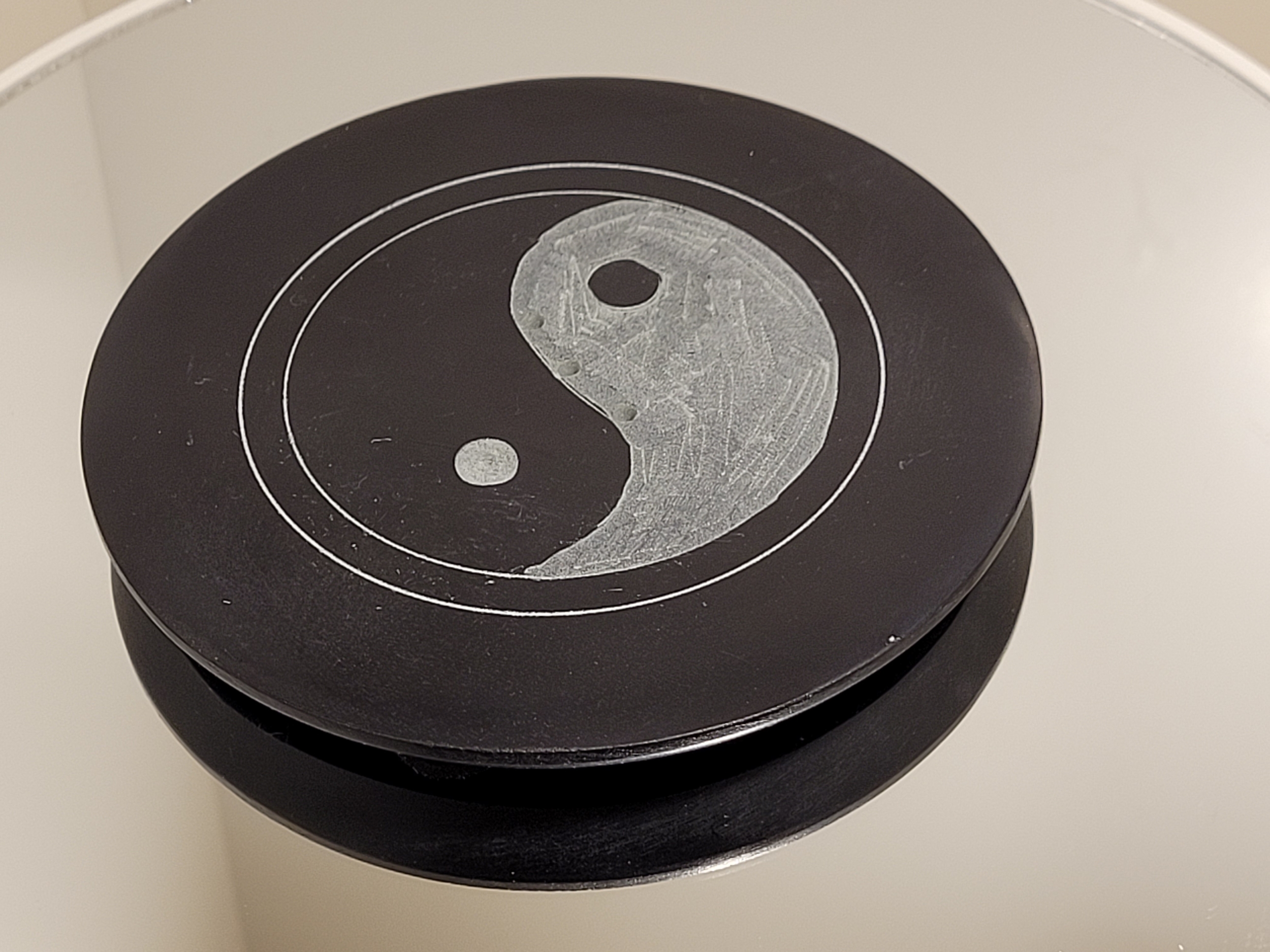 porte encens rond ying-yang 10cm 1