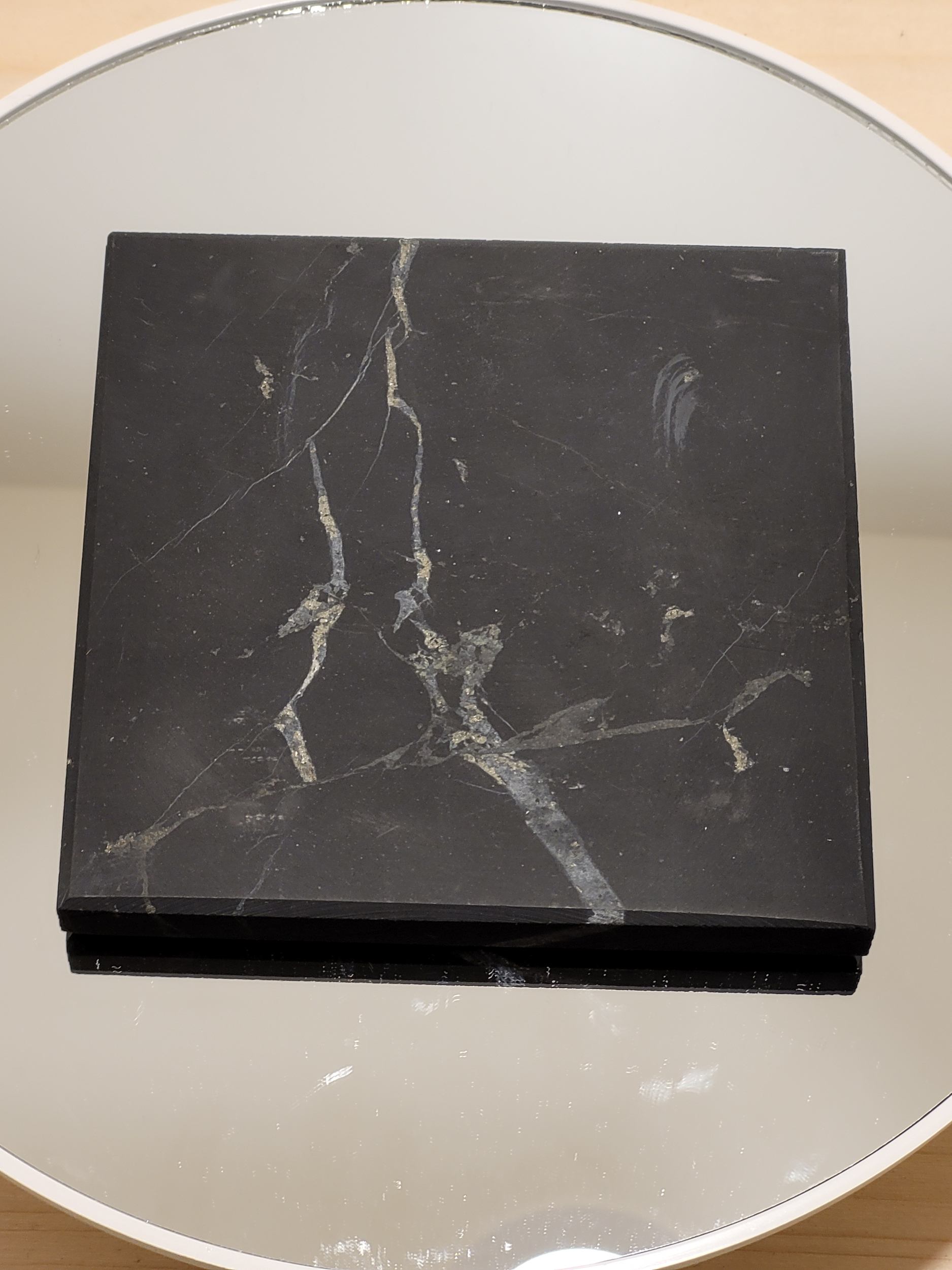 dessous de table arbre de vie shungite 10 cm 4