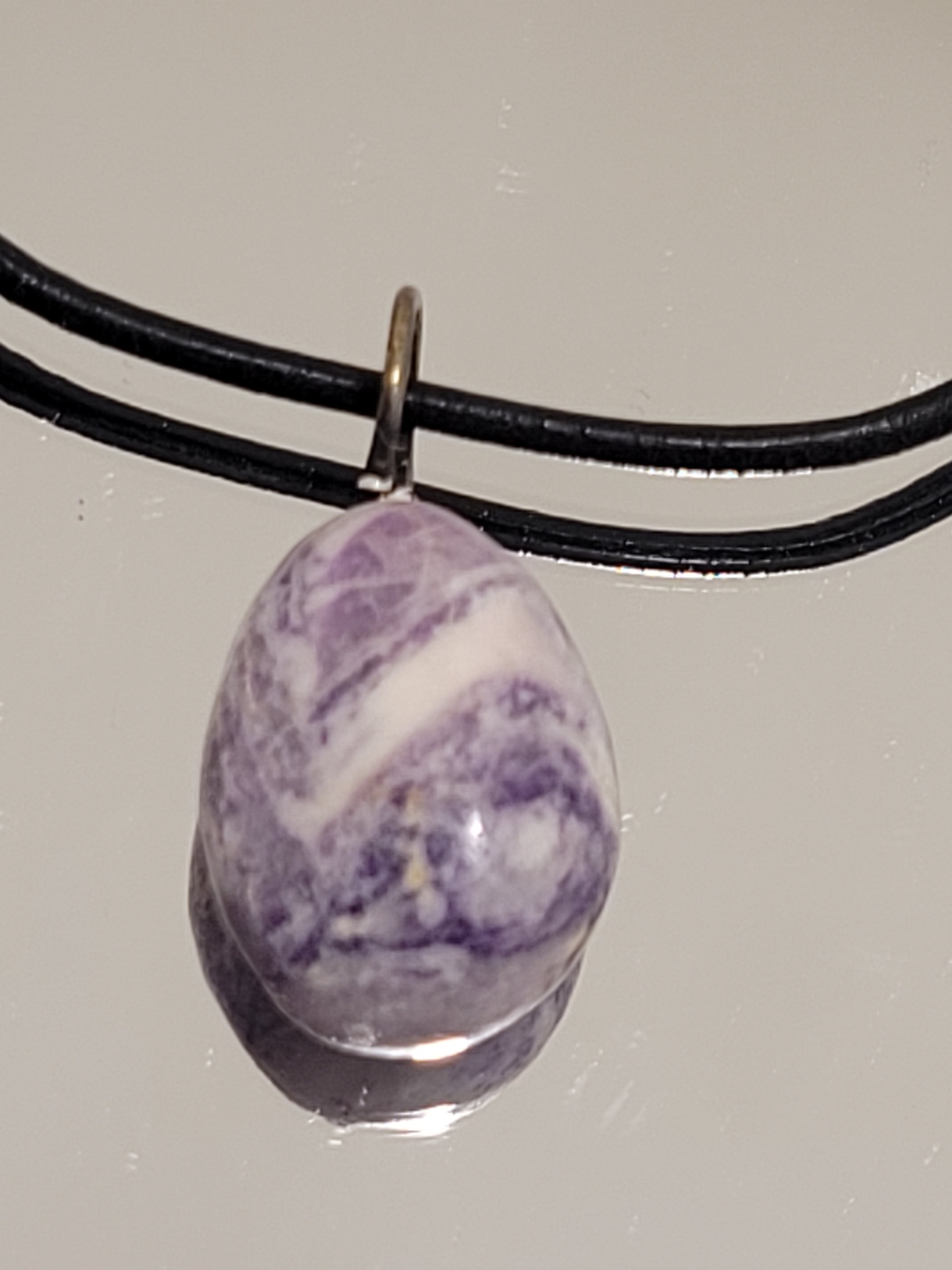 pendentif pierre roulée charoïte 2