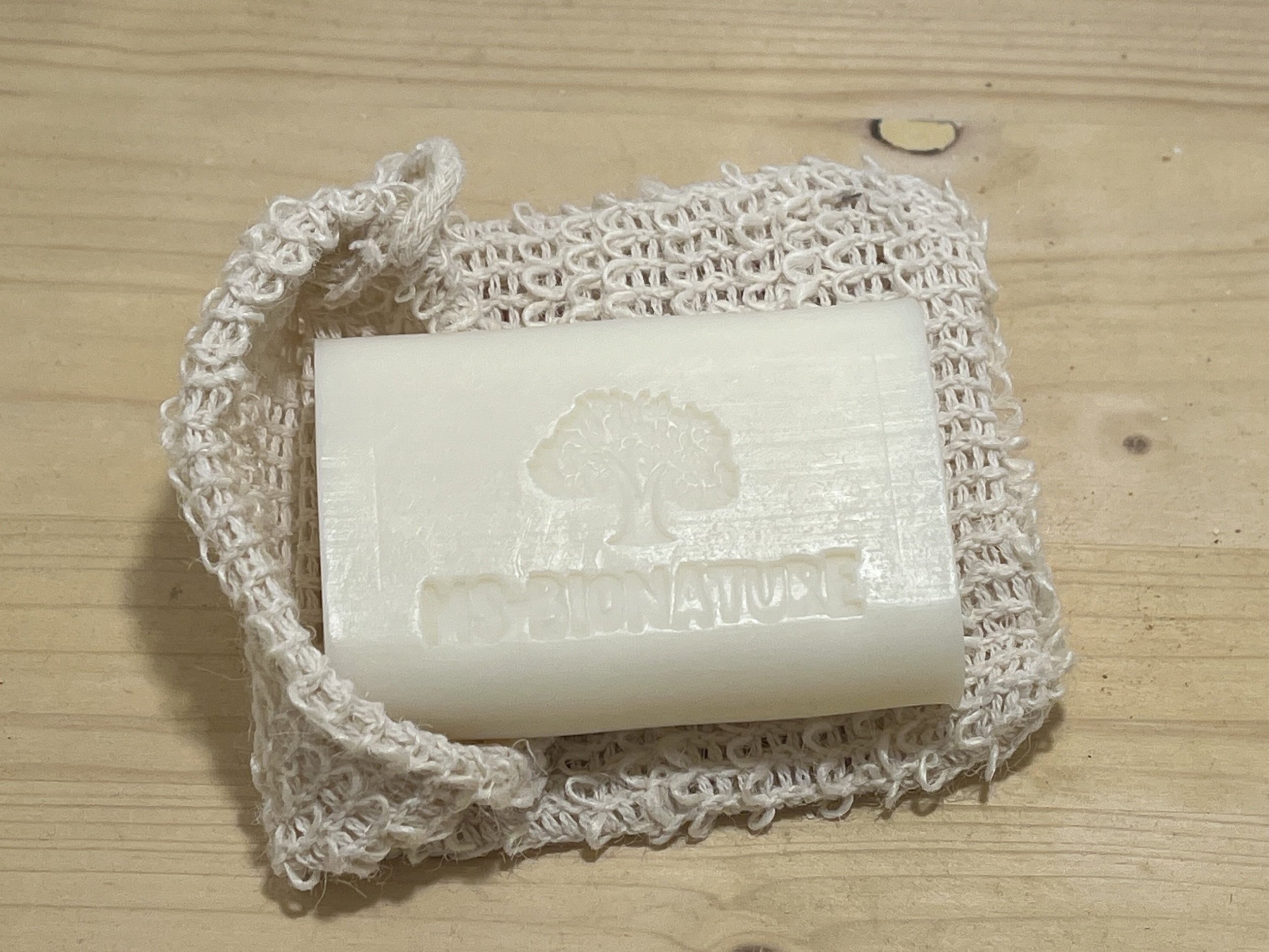 a Savon au lait dânesse frais BIO et JOJOBA 1 (2)