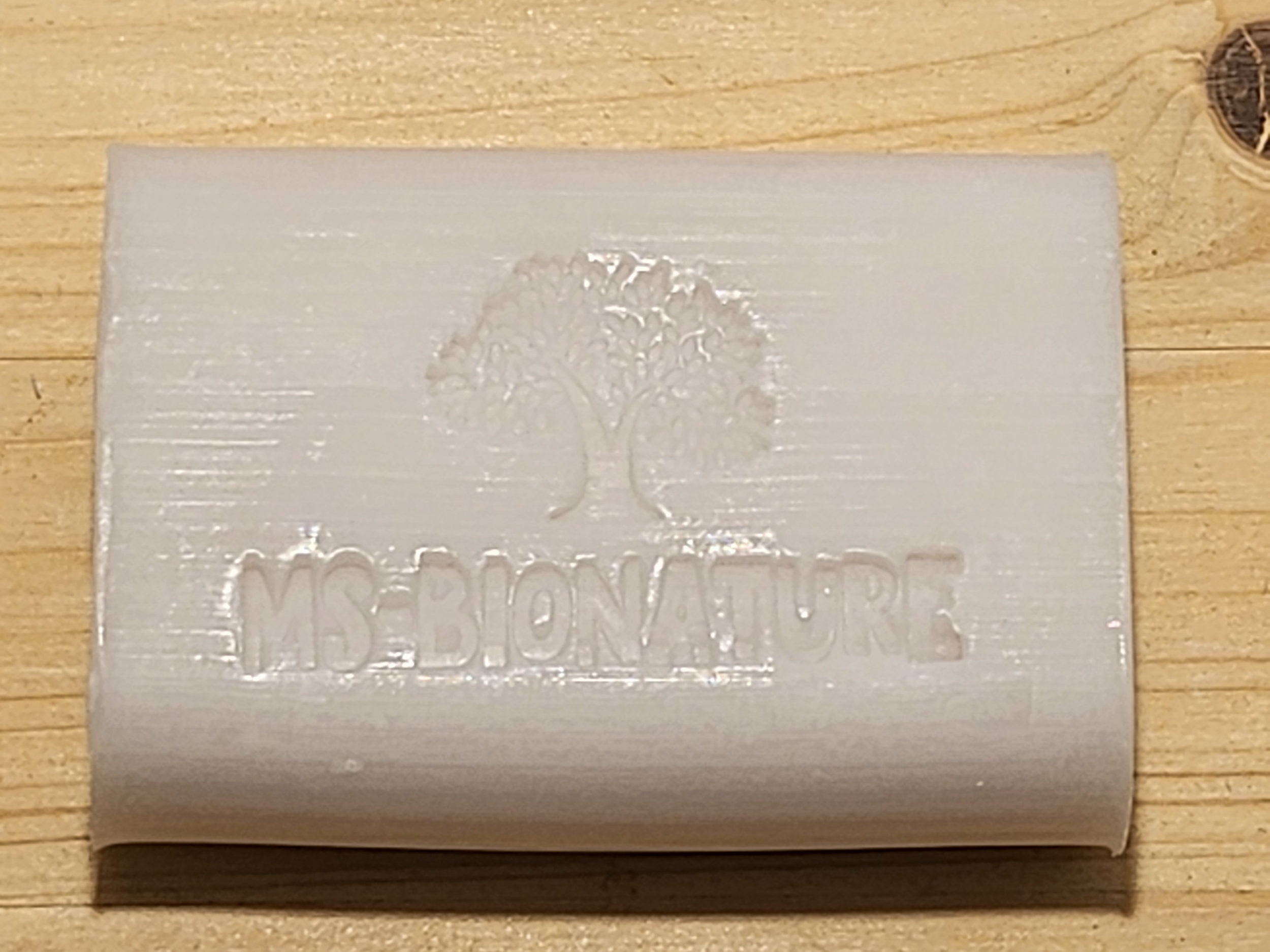 Savon au lait dânesse frais bio et Violette 2
