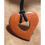 pendentif coeur dans un coeur jaspe rouge 2
