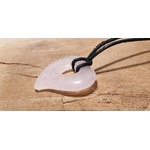 pendetif coeur dans un coeur quartz rose 4