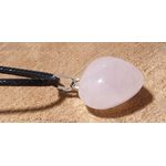 pendetif petit coeur quartz rose 3