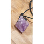 pendentif améthyste brute ficelle 8
