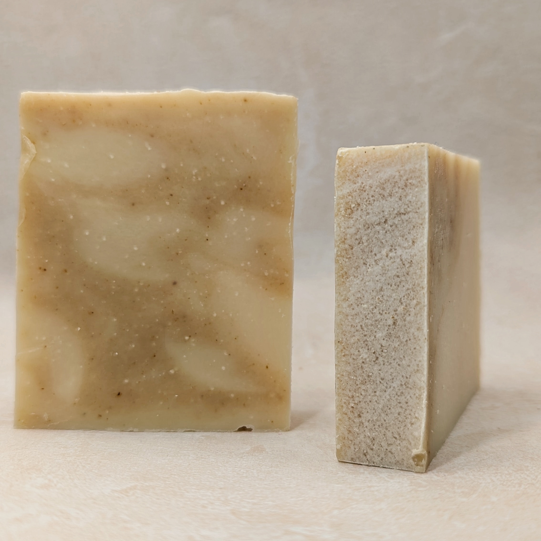 savon-bio-noel-surgras-cannelle
