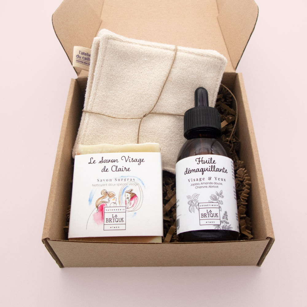 coffret-visage-huile-demaquillante-lingettes-savon-visage