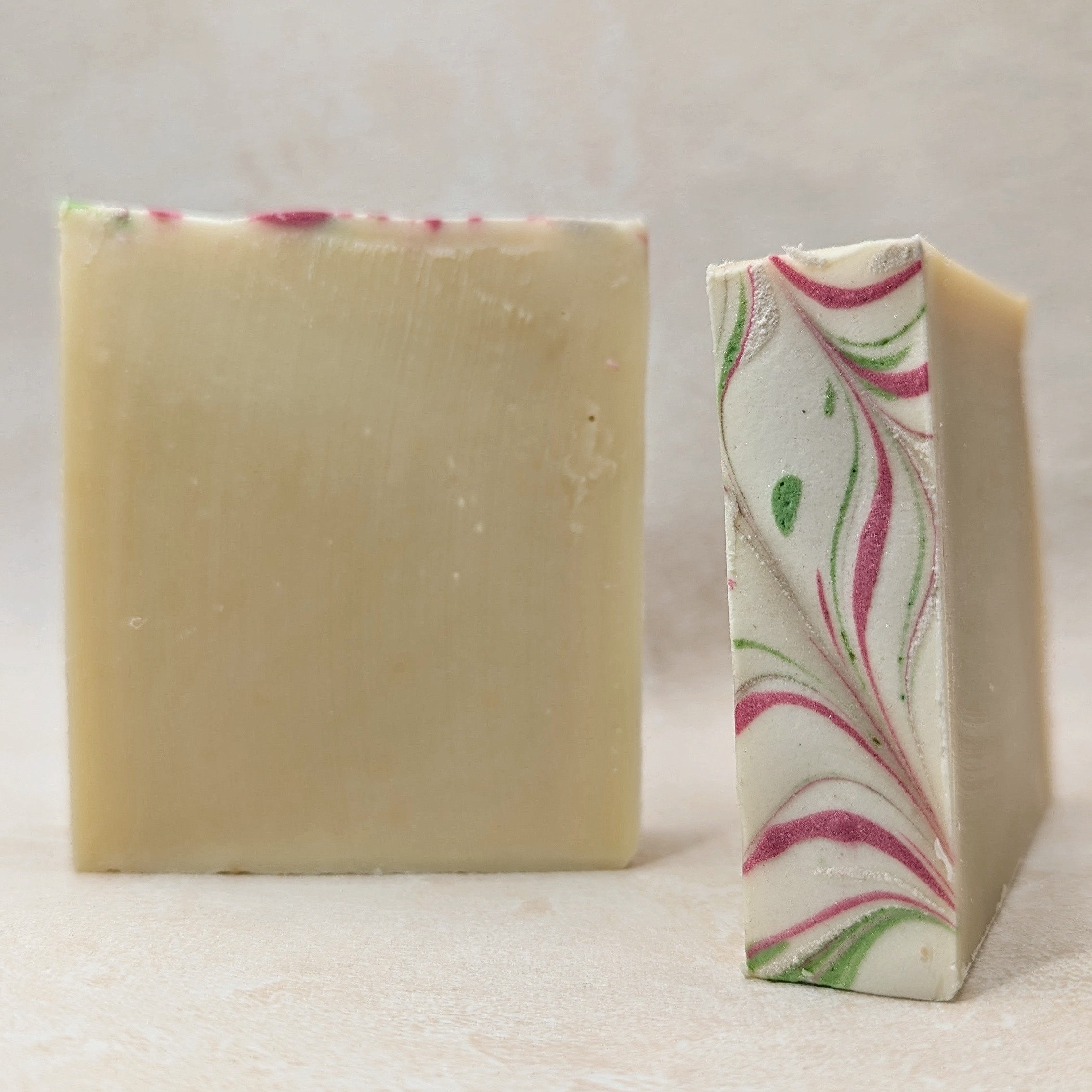 savon-surgras-miel-patchouli-bio