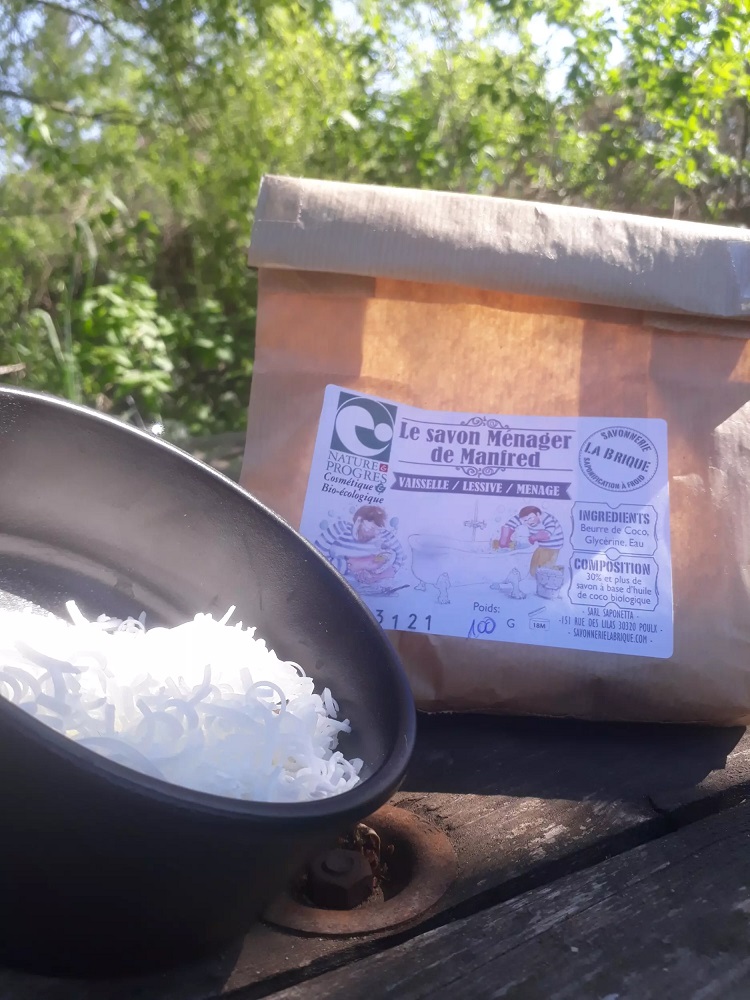 savon-menager-poudre-ecologique