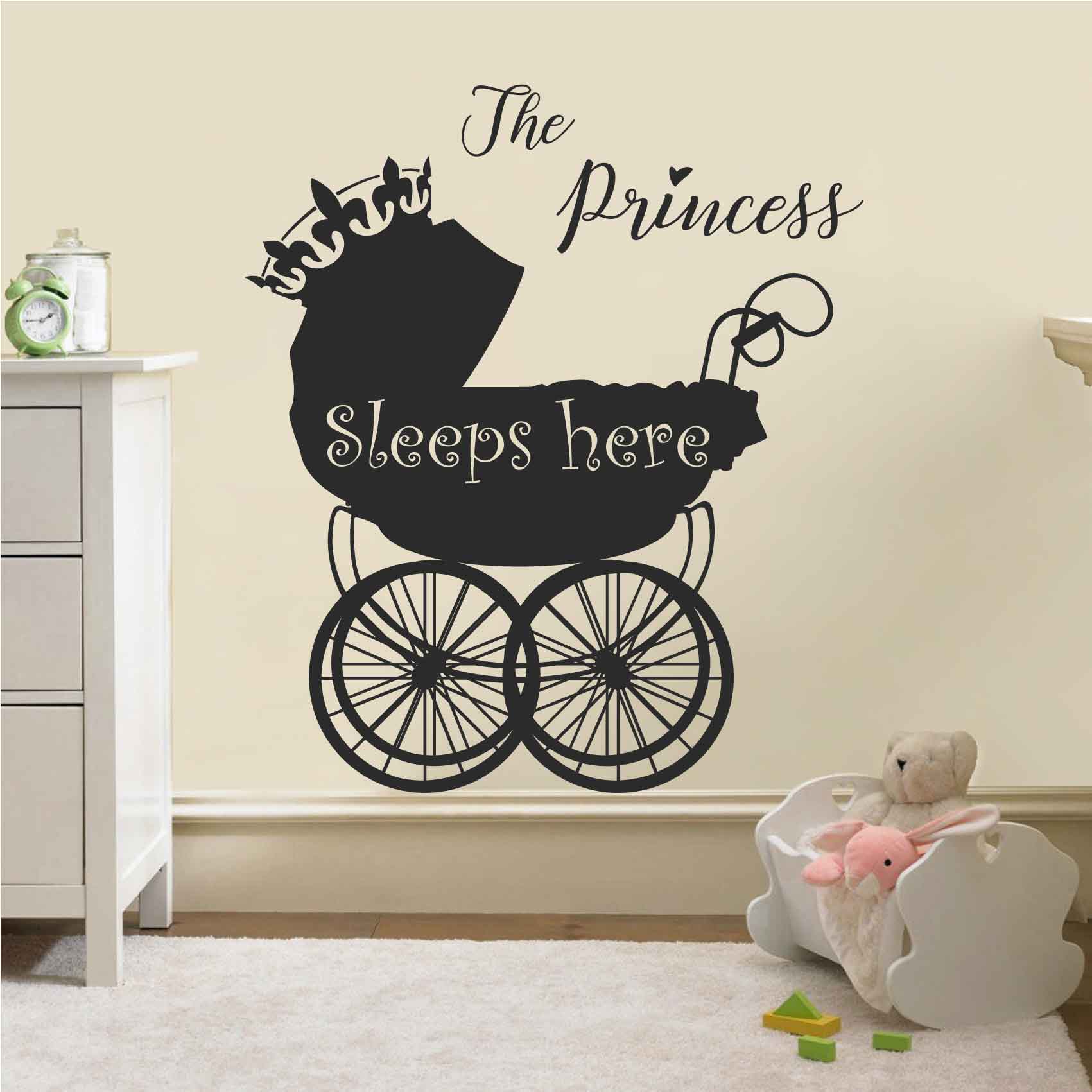 Stickers-princesse-poussette-ref8princesse-autocollant-muraux-sticker-princess-sleep-here-chambre-fille-enfant-bébé