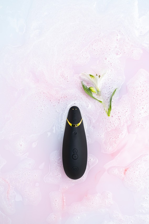 womanizer.premium2noir.10