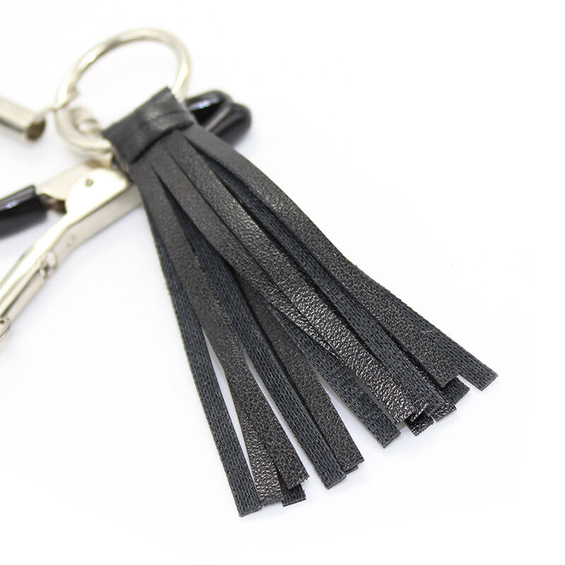 pince.seins.fetish.ponpons.noir.1