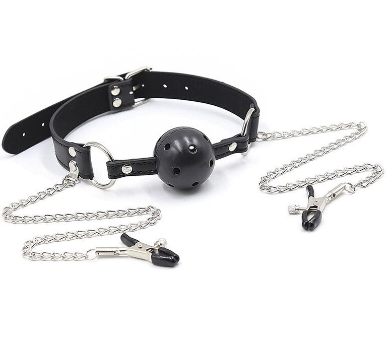 baillon.bouche.pinces.seins.noires.6