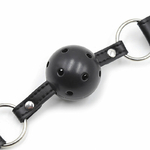baillon.bouche.pinces.seins.noires.5