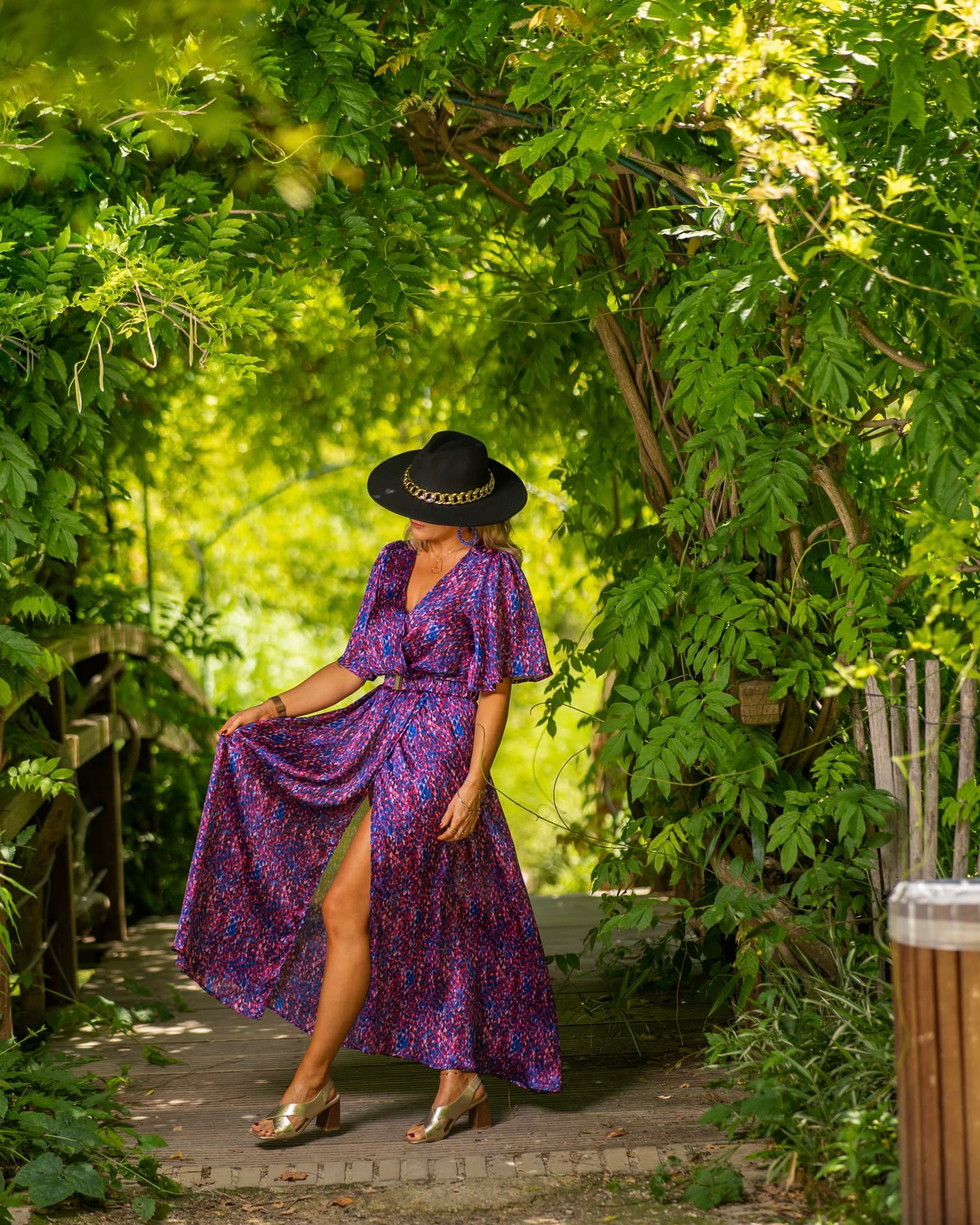 Robe Ivko En Laine Mérinos - Style Balkan Fusion, Bleu Avec Rayures Rouge Cerise, Taille Normale, Neuve Avec étiquettes