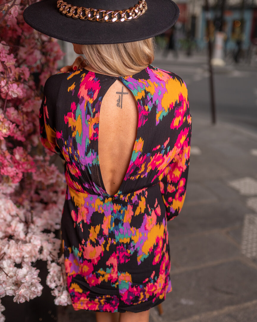 Robe Noire Imprimée En Polyester, Taille 38, Neuf Sans étiquettes