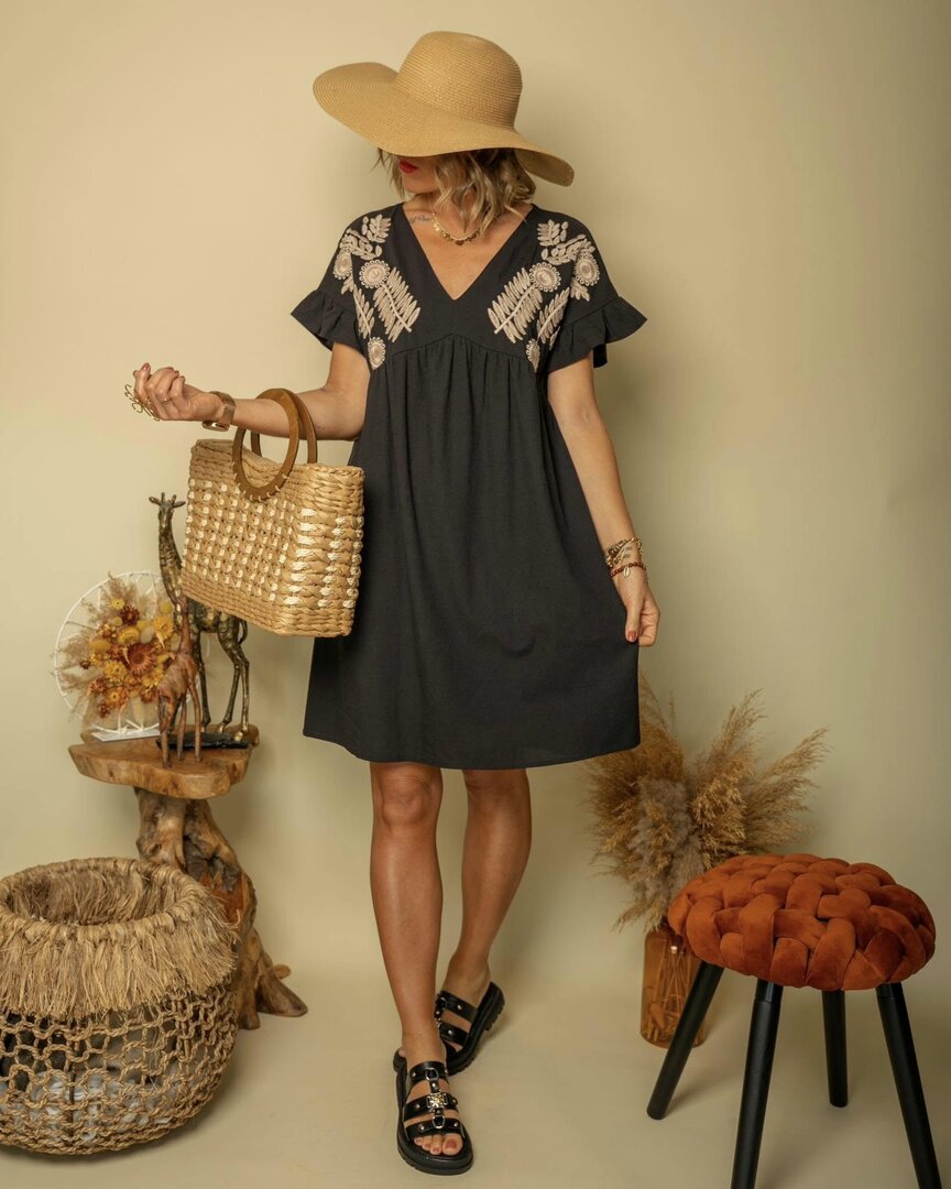 Jupe En Coton Beige Brodée Et Perlée Armand Ventilo - Taille 44 - Occasion Très Bon état - Style évasé