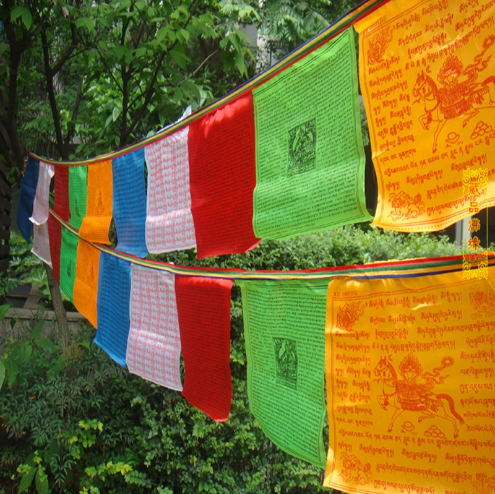 Drapeaux de prières bouddhiste Tibétain «Prajna Paramita Sutra» རླུང་རྟ་  - Grandes dimensions