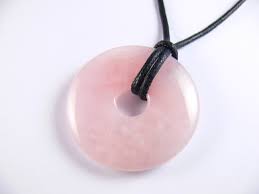 Pendentif Pi « Ānanda » en Quartz rose-8