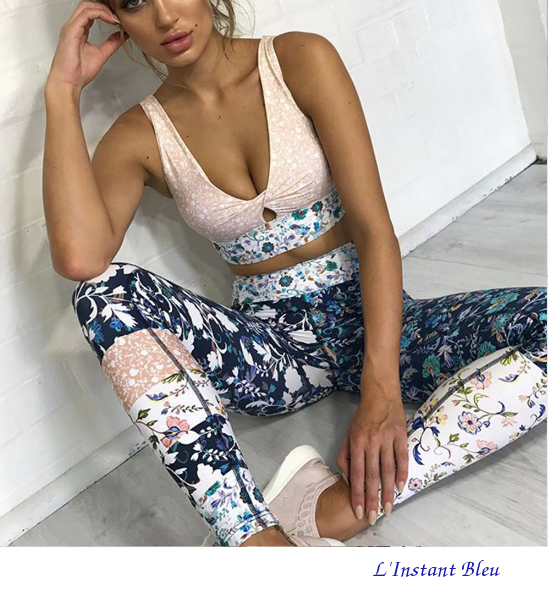 Ensemble pour le Yoga/Pilate/Fitness « Wicca » motif floral - Yoga/Vêtements  de Yoga Femme - l-instant-bleu