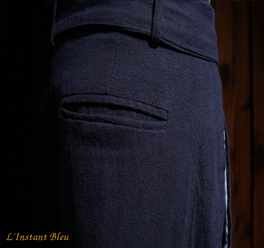Pantalon de Yoga «  Dharma » Lin et Coton- Détail poche arrière