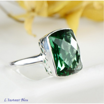 Bague vintage « Tulsīdās » en Argent Sterling et Emeraude
