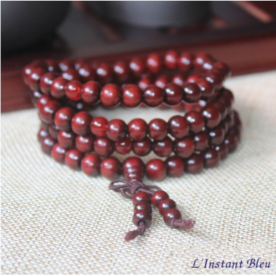 Mālā traditionnel de Méditation « Kṛiṣṇa » en Bois de Santal rouge 8 mm