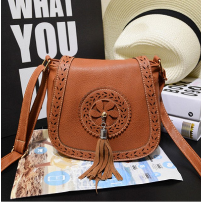 Mini Sac besace vintage « Vimāna » en Cuir végan