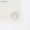 Bague contemporaine « Kāra » en Argent sterling et Opale précieuse blanche-1.1