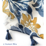 Echarpe style Bohème à fleurs « Aṣzāra » Pompons bleus-6.1