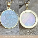 Pendentif Protection St Benoît en Coquillage-8