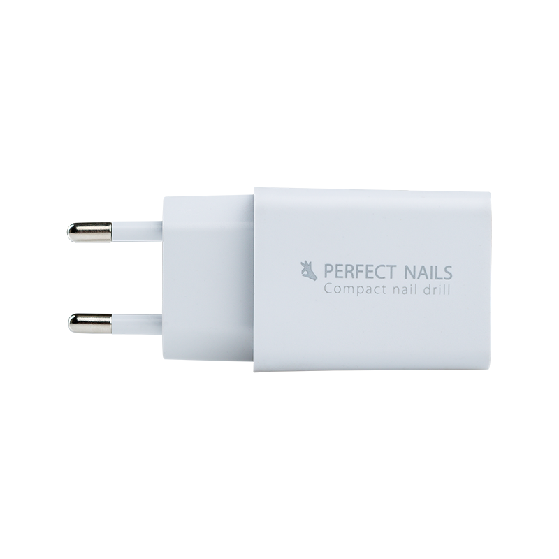 perfect-nails-univerzalis-halozati-adapter-24870