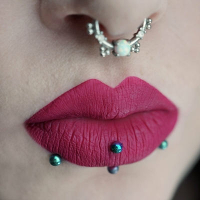 Clairvoyant liquid lipstick