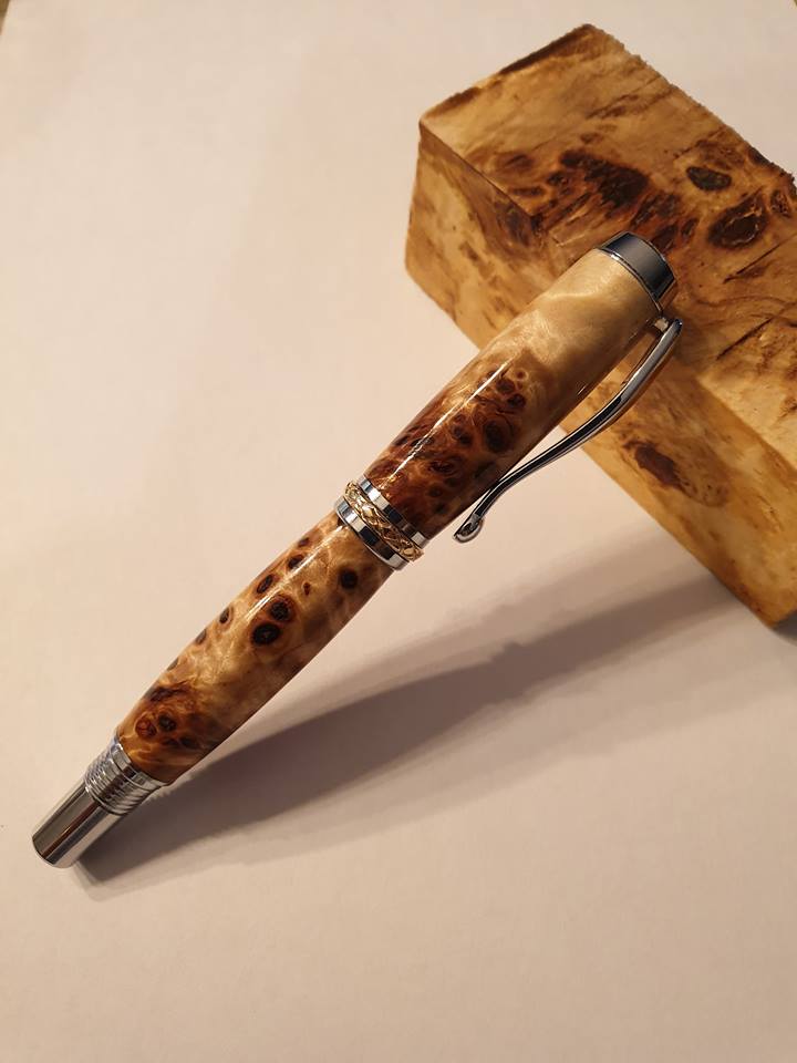 Stylo en bois de loupe de Peuplier plume - Modèle Camberra.